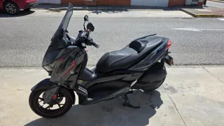 Yamaha Xmax 300 Tech Max