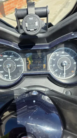 Yamaha Xmax 300 Tech Max