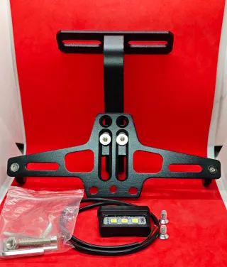 Portamatriculas para Moto con Luz LED
