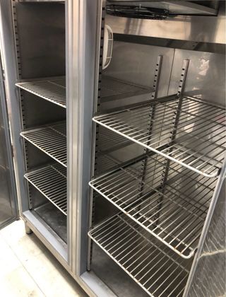 Armario Refrigerador INFRICO 2 Puertas (REVISADO)