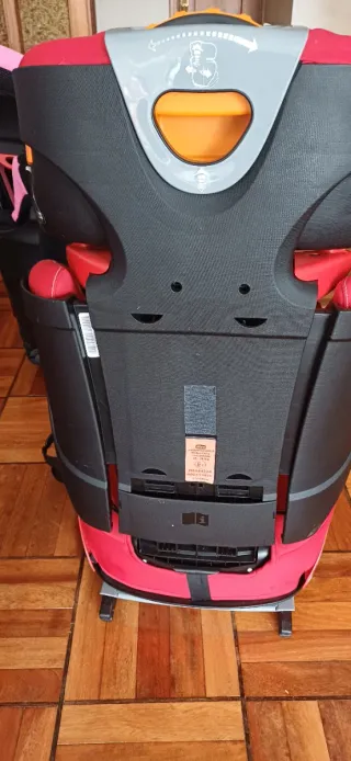 Silla de coche Chicco roja