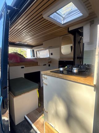 furgo camperizada vw crafter 2019