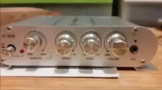 Amplificador ST-838 400W 2.1 L/R + Subwoofer