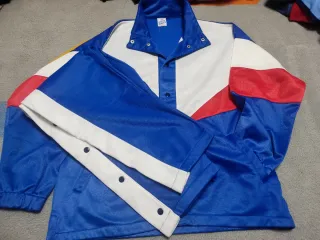 Conjunto deportivo chándal talla 16,2 piezas.