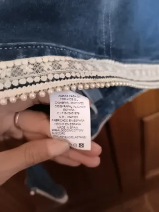 Chaqueta vaquera de comunión talla 10, una puesta.