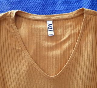 Camiseta JDY canalé amarilla (NUEVA)