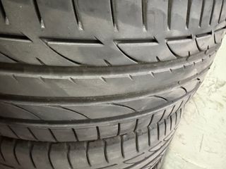 4 Neumáticos Bridgestone 235/40 R19 96Y