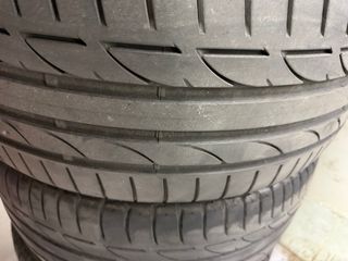 4 Neumáticos Bridgestone 235/40 R19 96Y