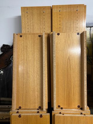 Gran librería de madera desmontable
