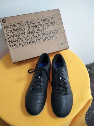 Botas Fútbol Nike Tiempo Legend 10 Talla 41