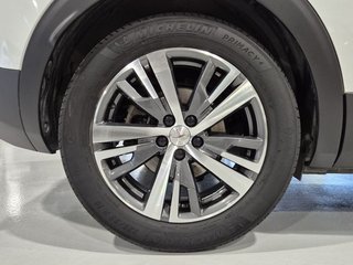 Peugeot 3008 Hybrid 225 e-EAT8 Allure Pack
