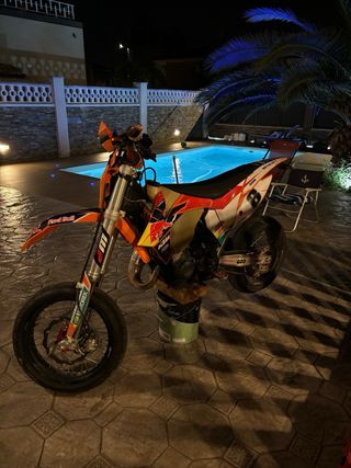 KTM EXC 125cc Enduro Moto