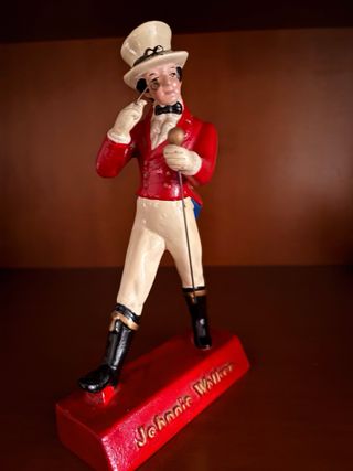 Statua 'Il camminatore' Johnnie Walker