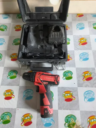 Taladro Atornillador Maletín 6 Piezas