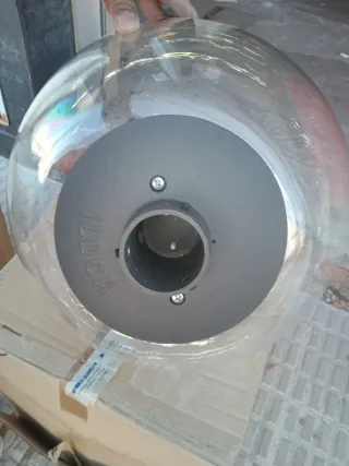 Lámparas esféricas metálicas plateadas