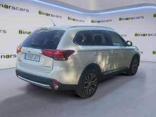 Mitsubishi Outlander 220did 150cv kaiteki 4wd 2016