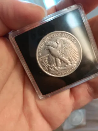 Moneda Medio Dólar Walking Liberty 1943 de plata
