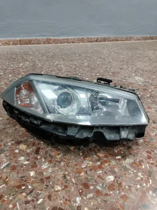 Faros Renault Megane RS