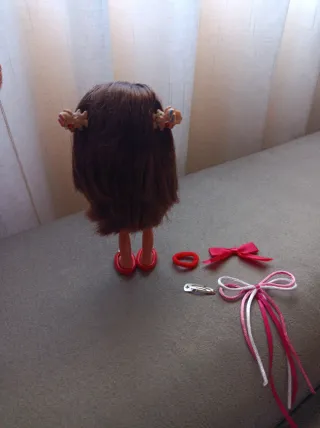 Muñeca Minnie humana con gatita y accesorios