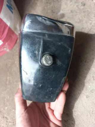 Faro Guzzi de 49