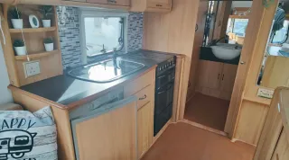 Caravana AVONDALE ARGRNTE 480-2