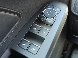 Focus - DESDE 245€/MES ¡SIN PAGAR ENTRADA!