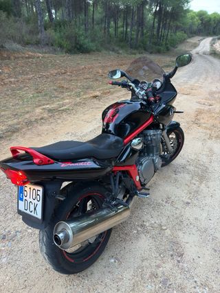 Suzuki Bandit 600 S (GSF600S) A2.