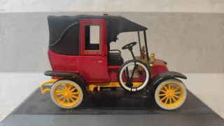 Renault AG1, miniatura de colección a escala 1:43