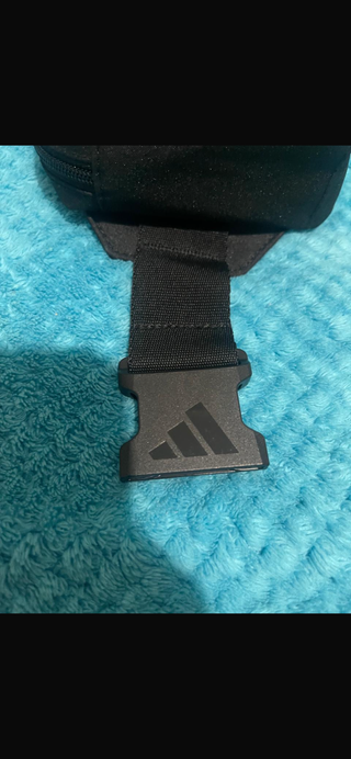 Riñonera Adidas Negra Logo Blanco