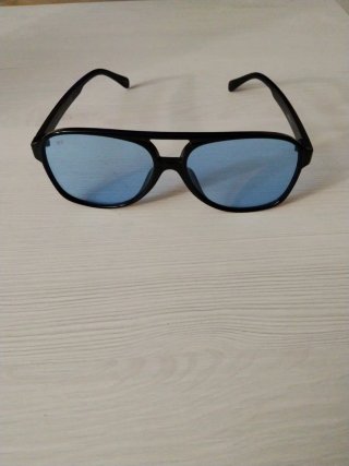 Gafas de sol aviador negras y rojas/negras azules