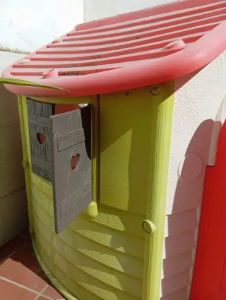 Caseta infantil exterior Smoby.