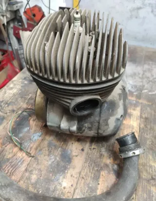 Motor completo de moto pago x BIZUN y envio x GLS