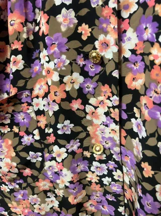 Camisa vintage flores L coral lila negro