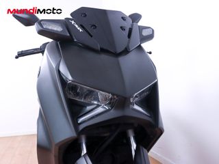 YAMAHA X-MAX 125