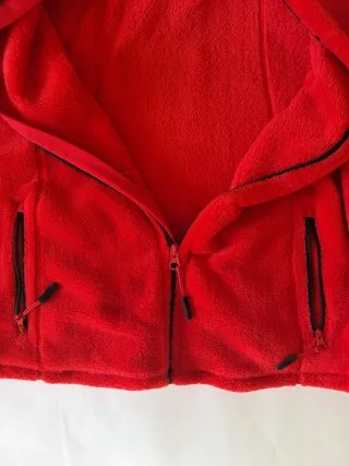 Forro polar rojo talla 44