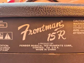 Amplificador Fender Frontman 15R
