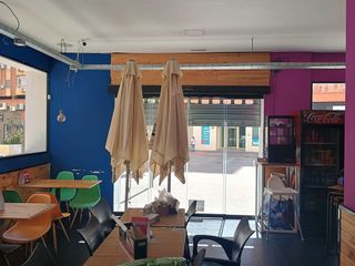 Local comercial en alquiler en La Unión - Cruz de Humilladero - Los Tilos en Málaga