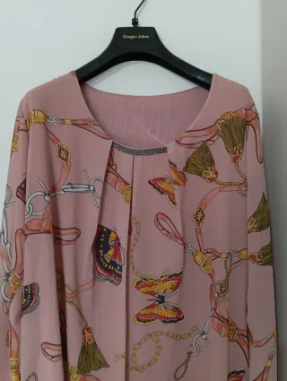 Blusa Giorgia & Johns fantasia farfalle