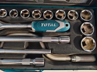 Maletín metálico autocle 1/2 Cr-V TOTAL