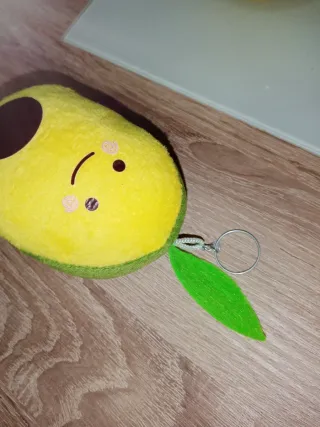 Lote peluches + 2 pelotas pequeñas de regalo