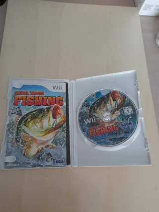 Juego COMO NUEVO Wii Sega Bass Fishing + Caña