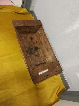 ANTIGUA ARTESA DE CHORIZO EN MADERA DE NOGAL