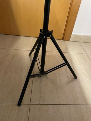 Trípode Aro de Luz con Soporte Móvil