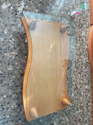Mesa de centro cristal y madera