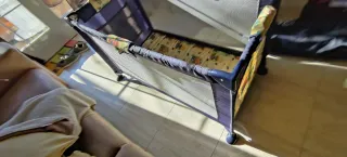Cuna de viaje azul