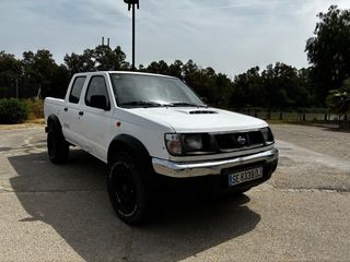Nissan Navara pick up 4x4