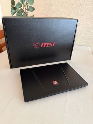 Portátil MSI GL65 Leopard 10SDK 15.6”