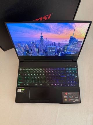 Portátil MSI GL65 Leopard 10SDK 15.6”