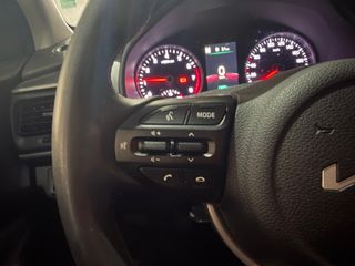 Kia Stonic 1.0 T-GDi MHEV MT Concept 74 kW (100 CV)