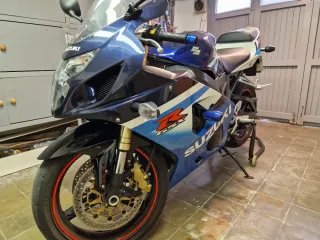 Suzuki GSXR 2004 Azul/Blanco